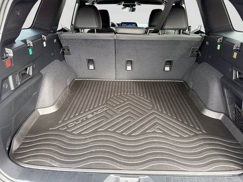 New 2026 Subaru Outback Limited AWD/4WD image 38