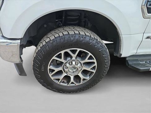 Used 2020 Ford F250 Lariat w/ Lariat Value Package image 10