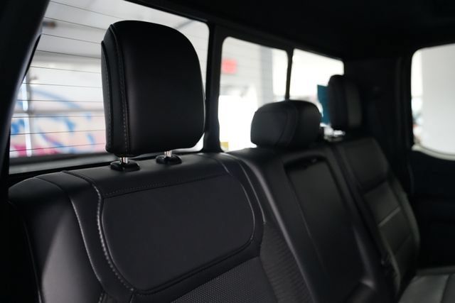 Used 2023 Ford F150 Raptor AWD/4WD image 19