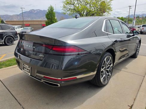 Used 2023 Genesis G90 3.5T AWD/4WD image 5