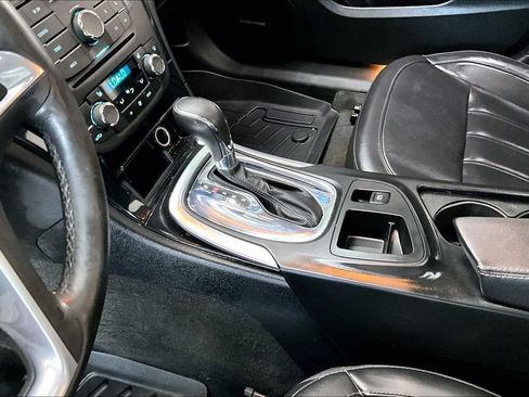 Used 2013 Buick Regal Premium FWD image 16