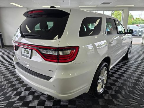 Used 2025 Dodge Durango GT AWD/4WD image 3
