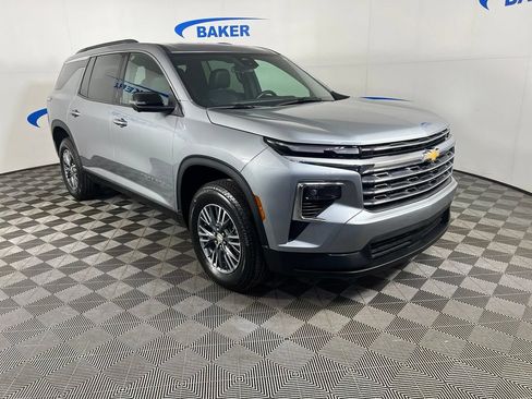 Certified 2024 Chevrolet Traverse LT w/ LPO, Floor Liner Package AWD/4WD image 7
