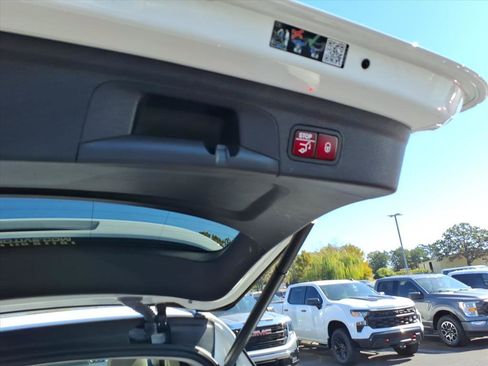 Used 2022 Mercedes-Benz GLE 350 4MATIC image 7