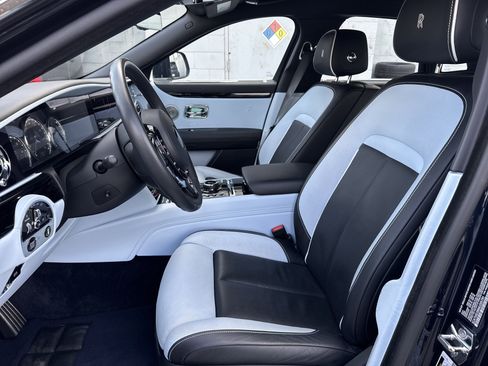 Certified 2021 Rolls-Royce Ghost image 15