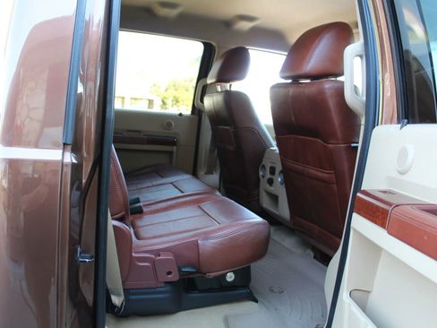 Used 2011 Ford F350 King Ranch w/ FX4 Off Road Pkg image 11