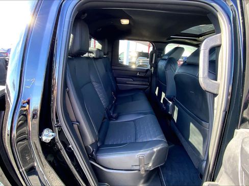 Used 2025 Toyota Tacoma TRD Sport w/ TRD Sport Premium Package image 20