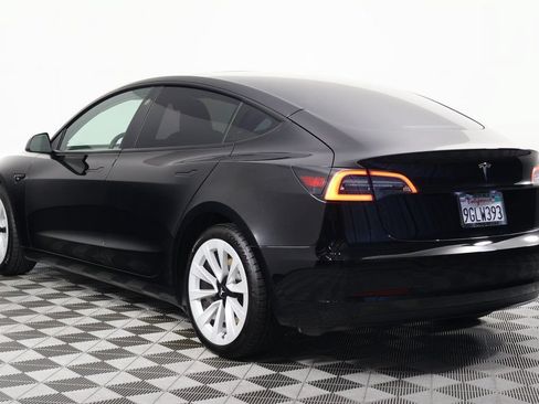 Used 2023 Tesla Model 3 Standard Range RWD image 6
