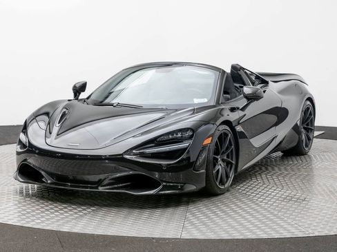 Used 2023 McLaren 720S Spider image 1