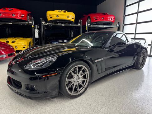 Used 2011 Chevrolet Corvette Grand Sport w/ Preferred Equipment Group RWD image 5