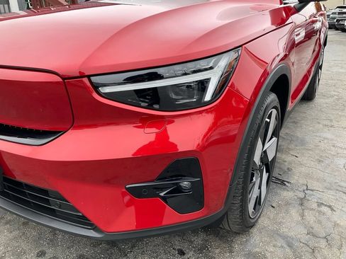 Used 2023 Volvo C40 P8 Recharge Ultimate AWD/4WD image 89