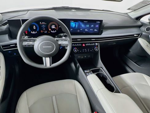 Used 2024 Hyundai Sonata SEL FWD image 29
