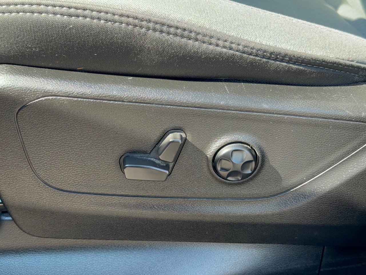 Used 2021 RAM 1500 Big Horn AWD/4WD image 16