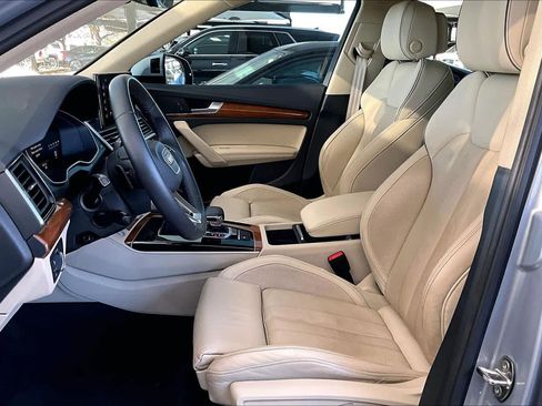 Used 2022 Audi Q5 2.0T Premium Plus image 7