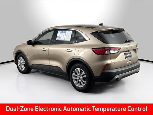 Used 2021 Ford Escape SE w/ Convenience Package image 10