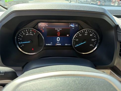 Used 2024 Ford Expedition Max XLT image 17