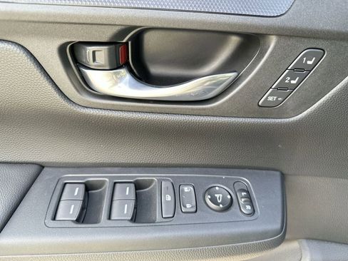 Used 2025 Honda CR-V Sport-L image 15