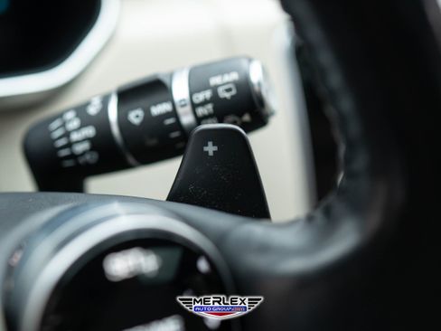 Used 2018 Land Rover Range Rover Supercharged image 27