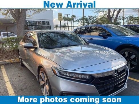Used 2019 Honda Accord Touring image 1