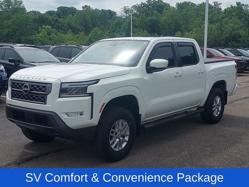 Used 2022 Nissan Frontier SV w/ SV Premium Package AWD/4WD image 3