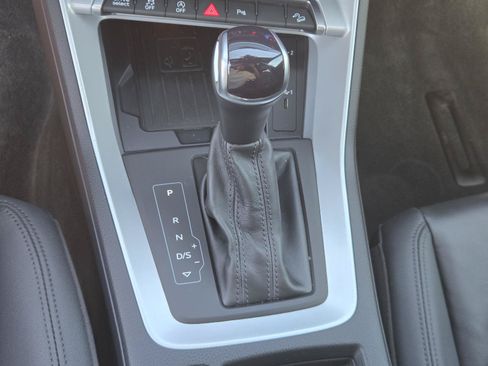 Used 2022 Audi Q3 2.0T Premium Plus AWD/4WD image 13