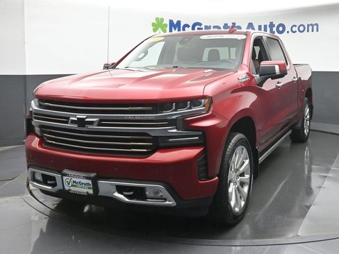 Used 2021 Chevrolet Silverado 1500 High Country w/ Technology Package image 22