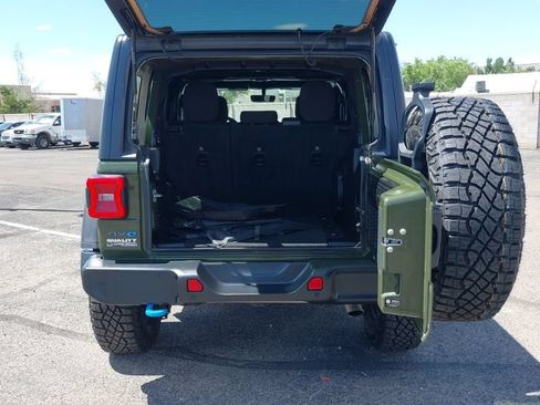 Used 2023 Jeep Wrangler Unlimited Rubicon 4xe w/ Safety Group AWD/4WD image 10