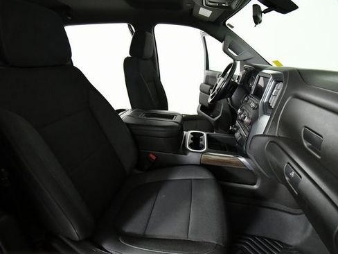 Used 2021 Chevrolet Silverado 1500 LT Trail Boss image 22