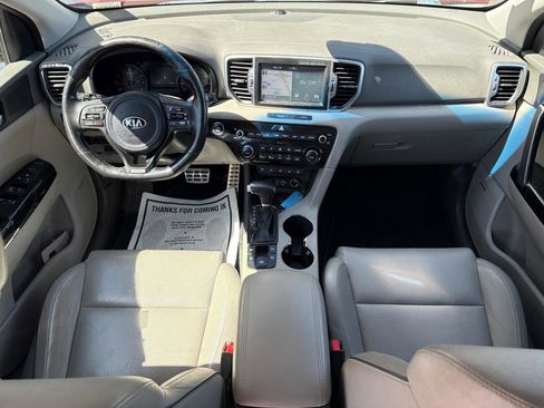 Used 2018 Kia Sportage SX image 12