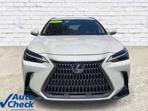 Used 2022 Lexus NX 250 FWD w/ Towing Package (2000 Lbs) image 6