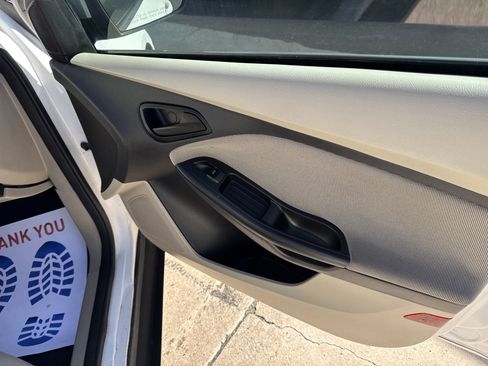 Used 2013 Ford Focus SE image 11