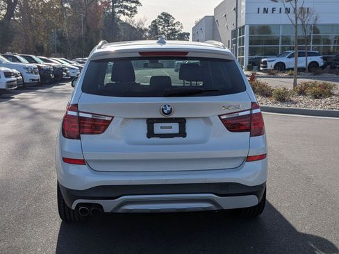 Used 2017 BMW X3 xDrive28i image 4