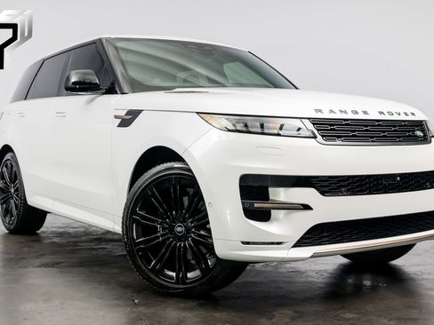 Used 2024 Land Rover Range Rover Sport Dynamic SE image 1