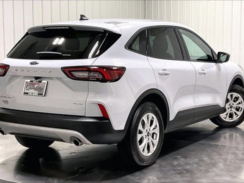 Used 2025 Ford Escape Active AWD/4WD image 13