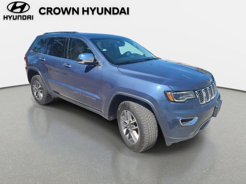 Used 2020 Jeep Grand Cherokee Limited w/ Premium Lighting Group image 3