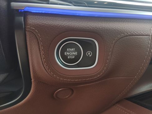 Used 2024 Mercedes-Benz GLE 450 4MATIC image 26