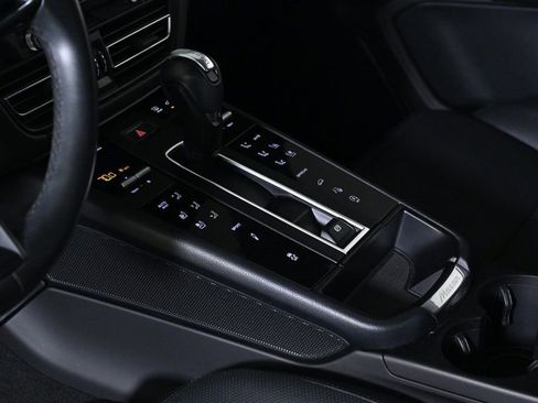 Certified 2023 Porsche Macan S image 23