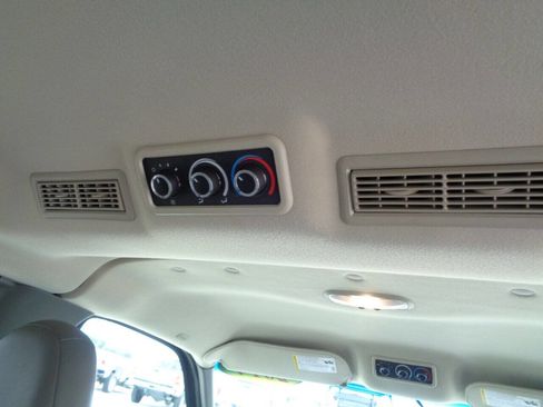 Used 2014 Chevrolet Express 1500 LT w/ LT Preferred Equipment Group image 49