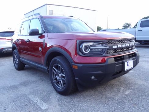 Used 2025 Ford Bronco Sport Big Bend w/ Convenience Package AWD/4WD image 1