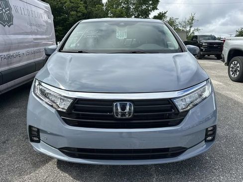 Used 2024 Honda Odyssey Elite image 2