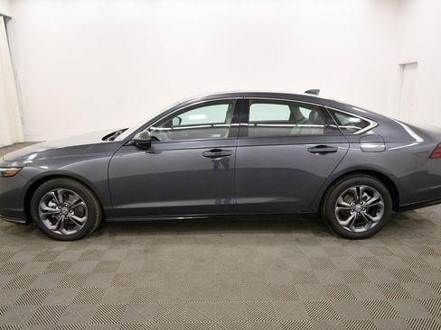 Certified 2024 Honda Accord EX-L image 4