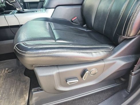Used 2018 Ford F150 Lariat w/ Equipment Group 502A Luxury AWD/4WD image 17