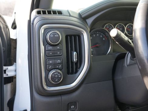 Used 2021 Chevrolet Silverado 1500 LTZ image 17