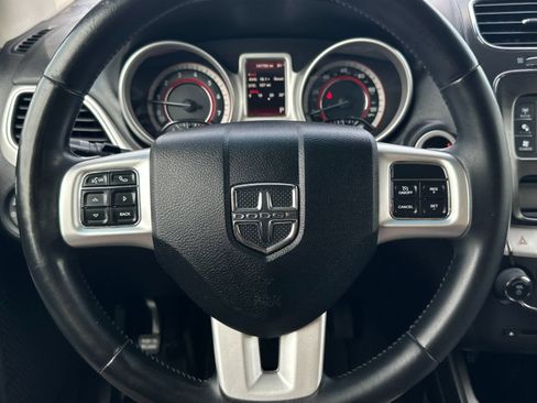 Used 2017 Dodge Journey SE w/ Flexible Seating Group FWD image 22