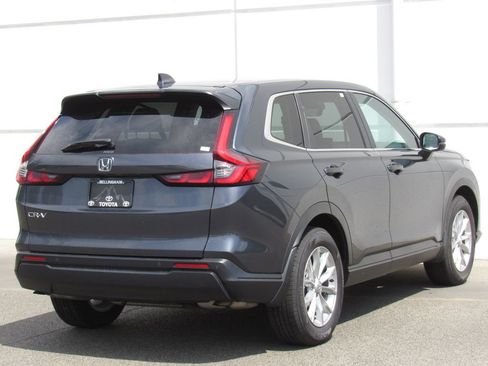 Used 2024 Honda CR-V EX-L image 6