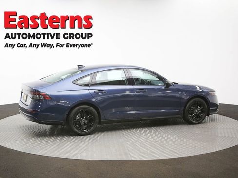 Used 2025 Honda Accord SE image 43