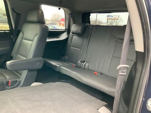 Used 2019 Chevrolet Tahoe LT w/ LT Signature Package image 20