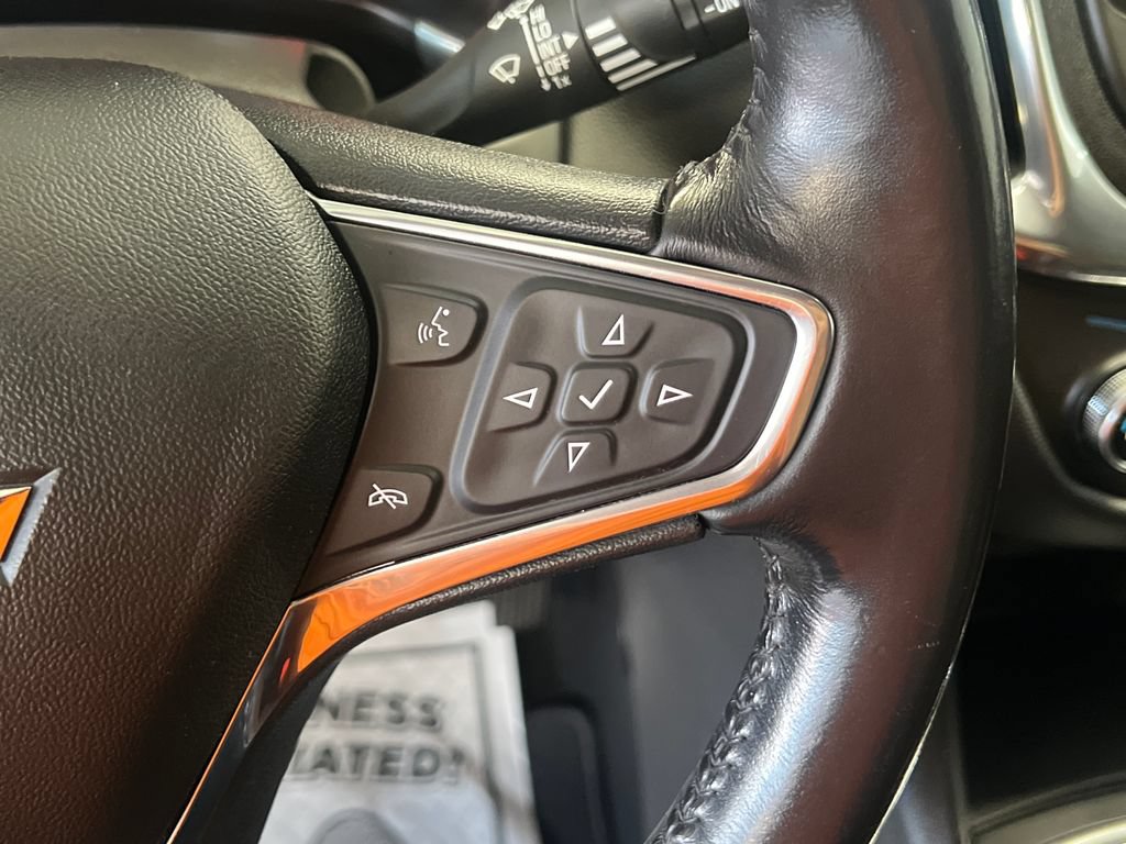 Used 2019 Chevrolet Equinox LT w/ Sun & Navigation Package AWD/4WD image 25