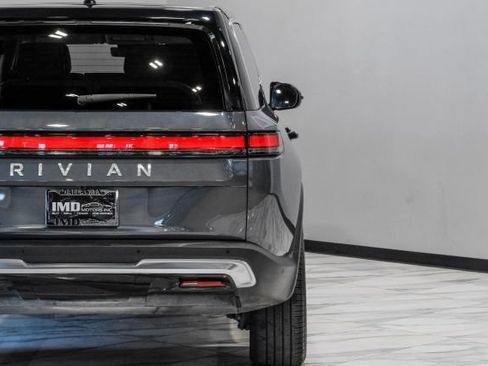 Used 2025 Rivian R1S Adventure AWD/4WD image 50
