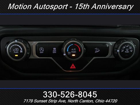 Used 2018 Jeep Wrangler Unlimited Sport AWD/4WD image 19